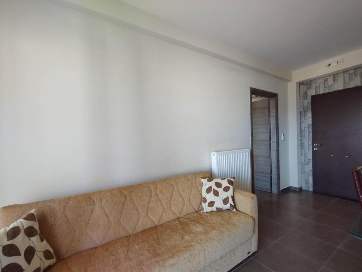 Angelos Apartments Karavomylos Esterno foto