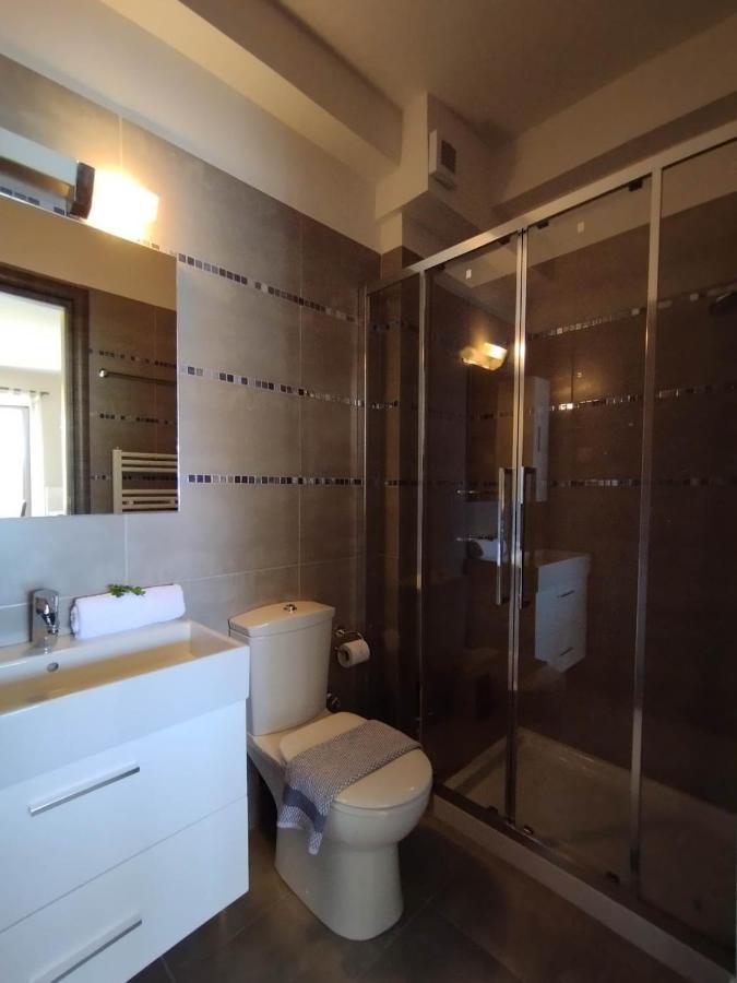 Angelos Apartments Karavomylos Esterno foto